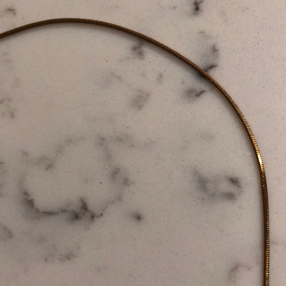 Gold Chain - Picture 4 of 4
